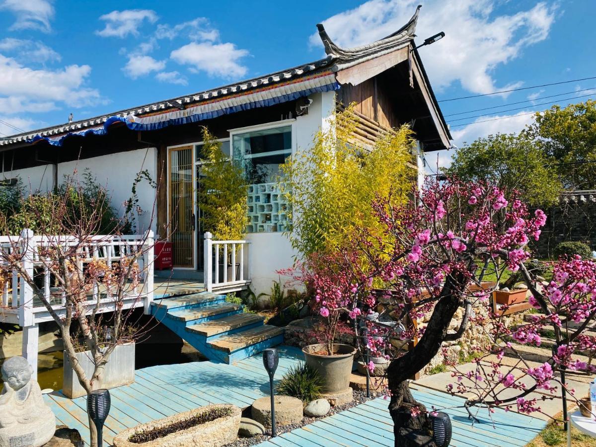 玉龙白沙普宿客栈 Lijiang  Exterior foto