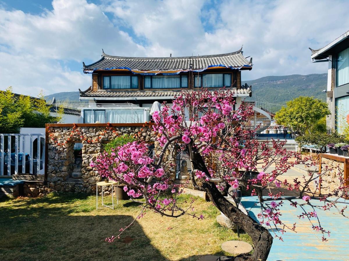 玉龙白沙普宿客栈 Lijiang  Exterior foto