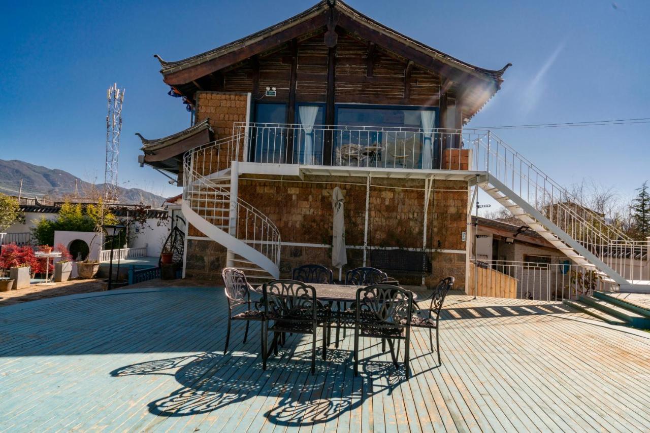 玉龙白沙普宿客栈 Lijiang  Exterior foto