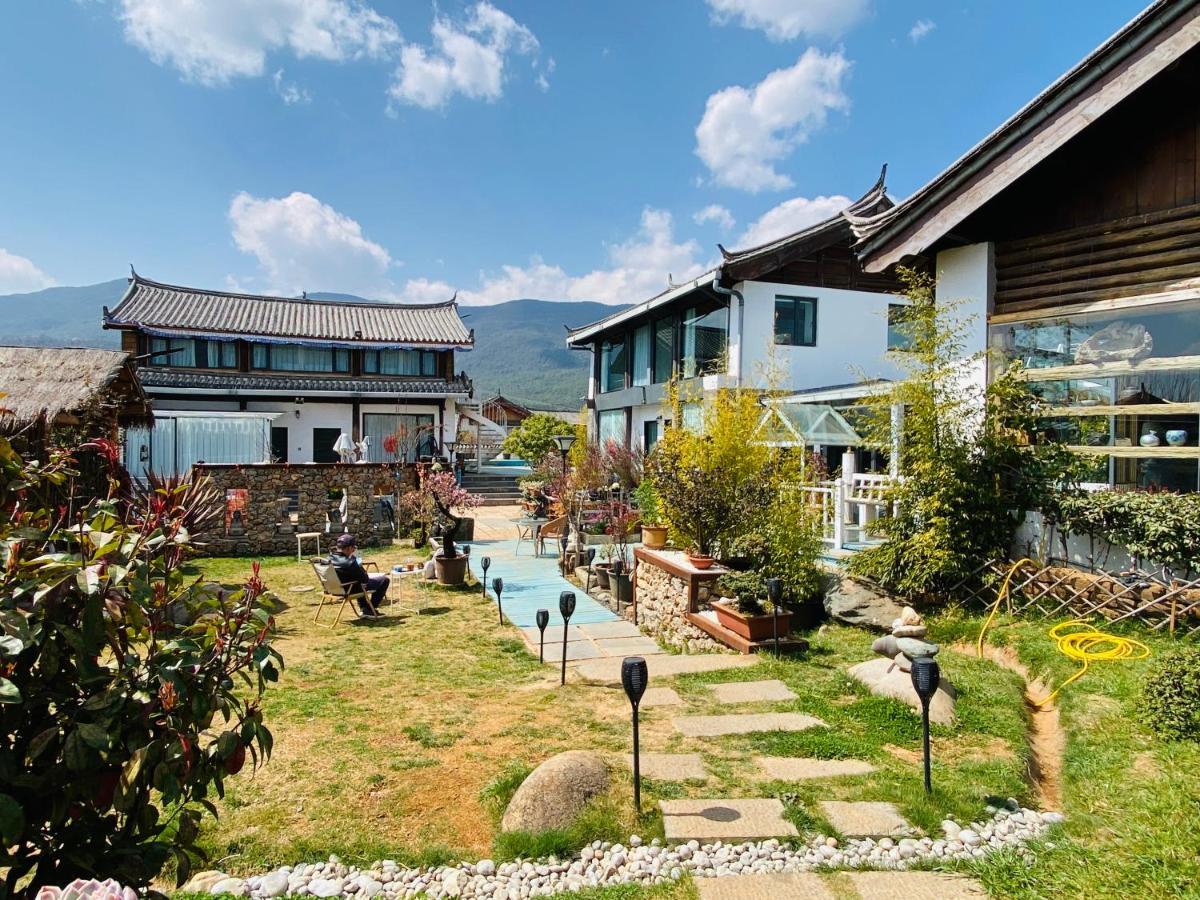 玉龙白沙普宿客栈 Lijiang  Exterior foto